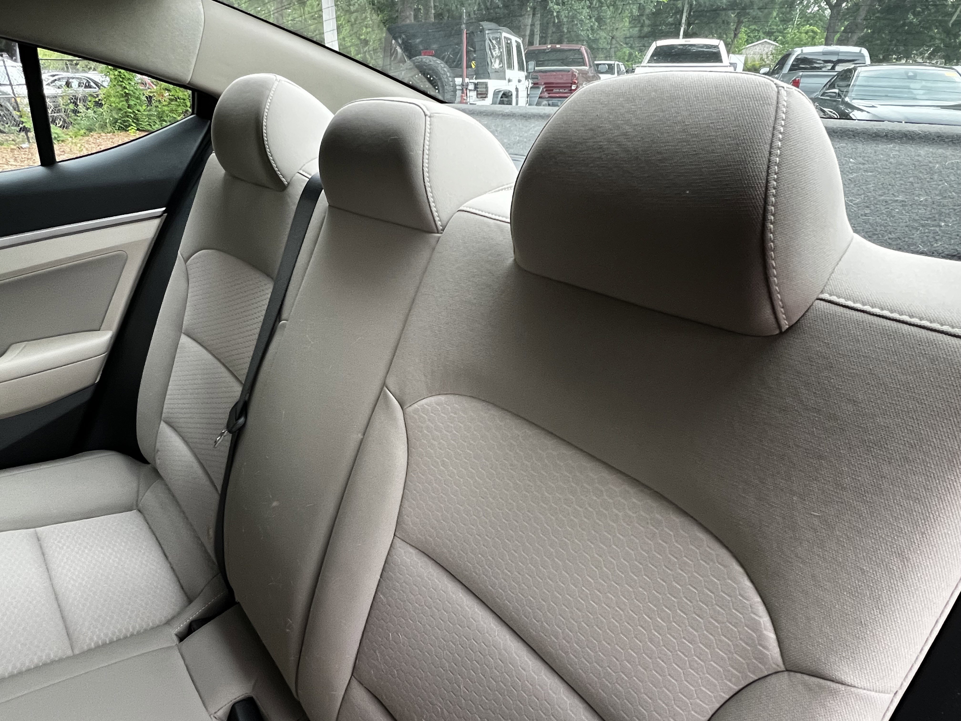 Used 2020 Hyundai Elantra Value Edition FWD image 33