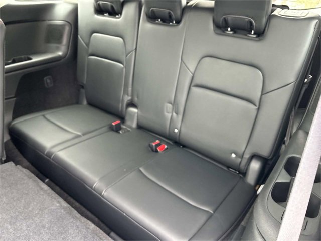 Used 2025 Nissan Pathfinder Platinum w/ Cargo Package image 17