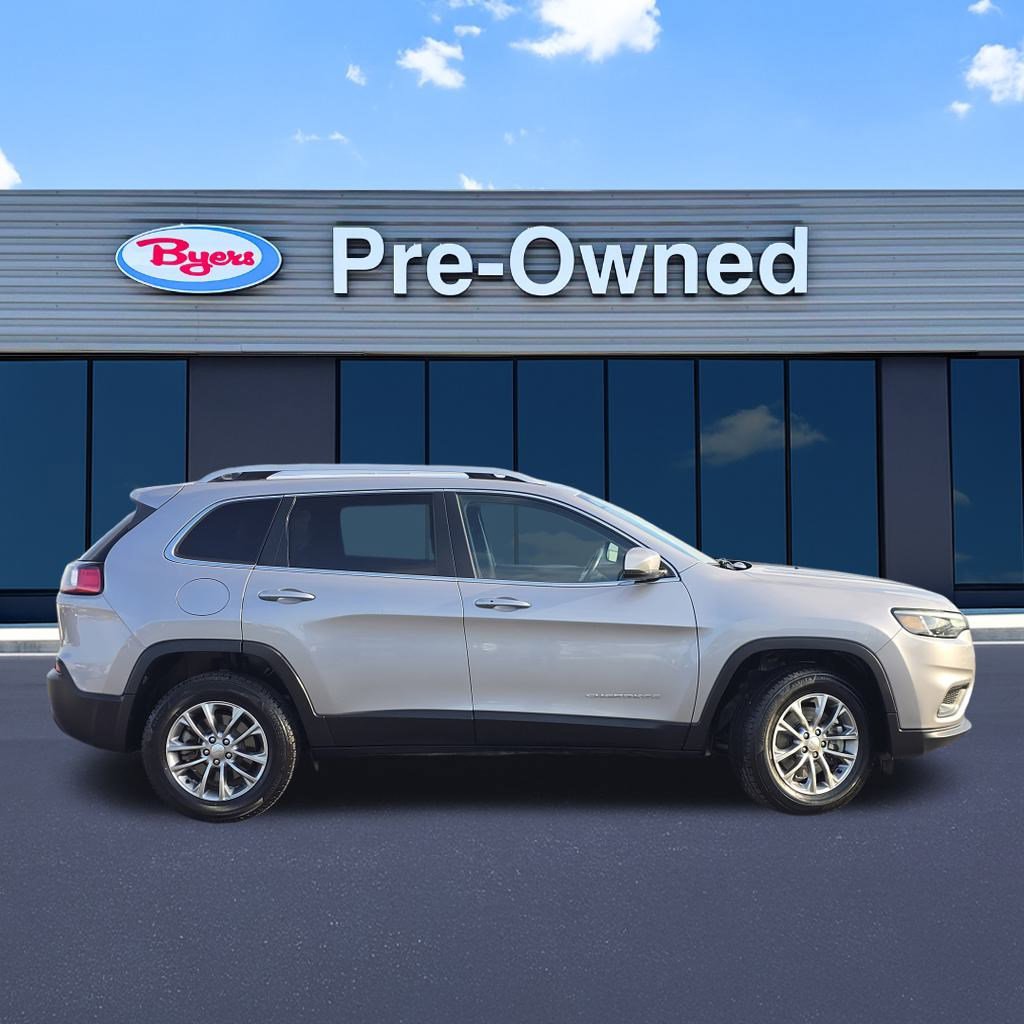 Used 2020 Jeep Cherokee Latitude Plus w/ Cold Weather Group image 8