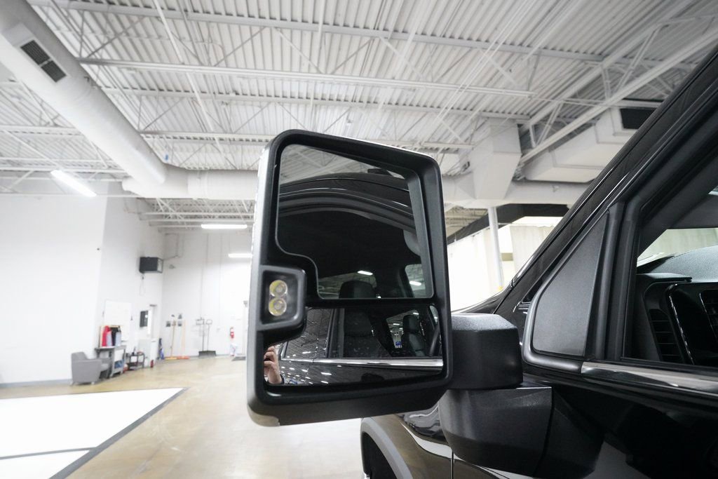 Certified 2024 Chevrolet Silverado 2500 LTZ image 23