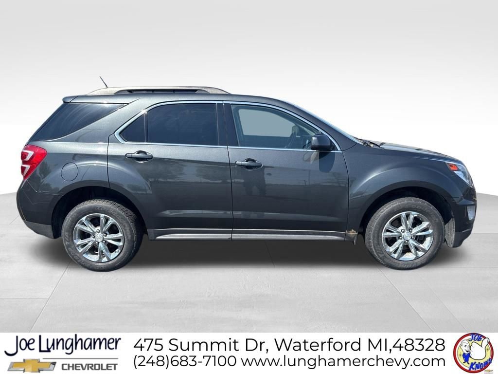 Used 2017 Chevrolet Equinox LT w/ Convenience Package AWD/4WD image 2