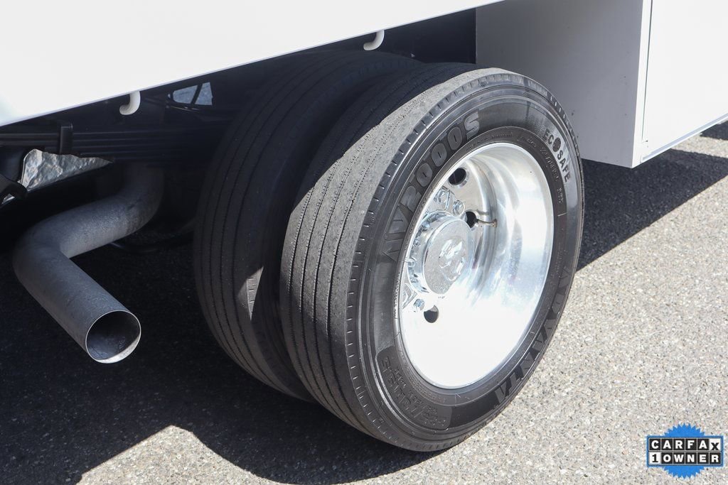 Used 2022 RAM 5500 Tradesman w/ Chrome Appearance Group RWD image 42