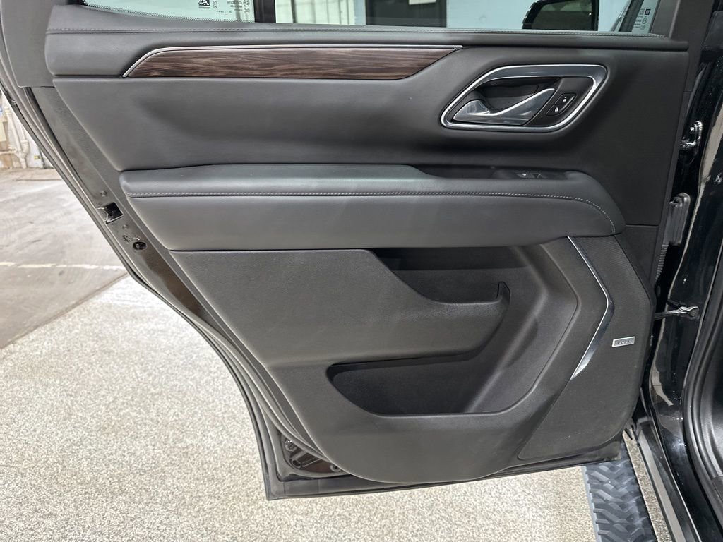 Used 2021 Chevrolet Tahoe Z71 AWD/4WD image 16