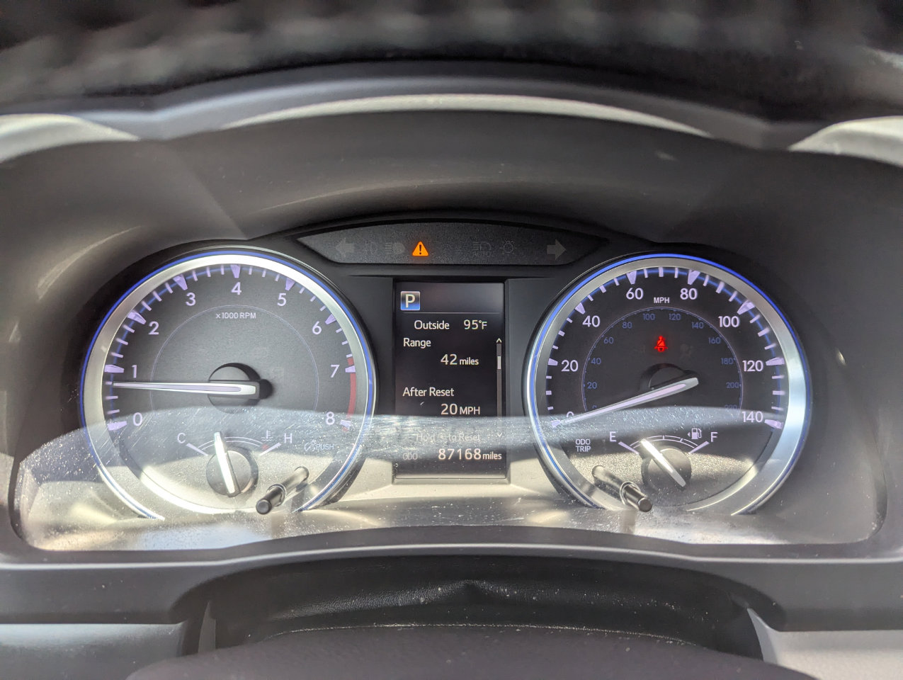 Used 2018 Toyota Highlander XLE image 18