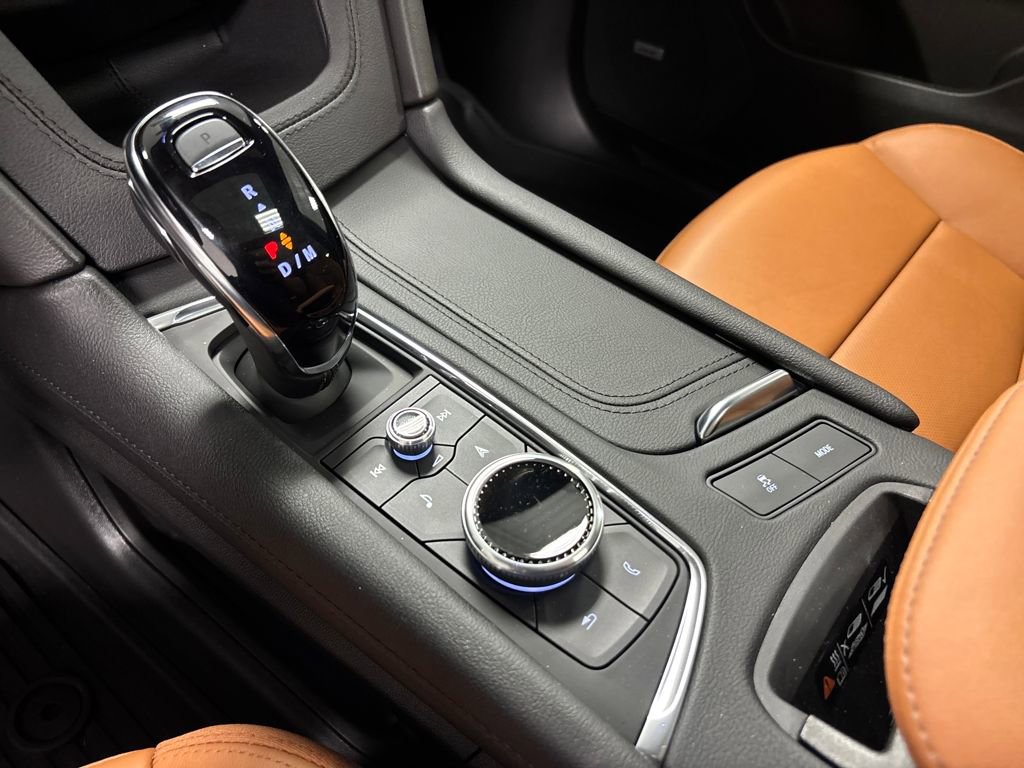 New 2025 Cadillac XT5 Premium Luxury w/ LPO, Floor Liner Package image 35