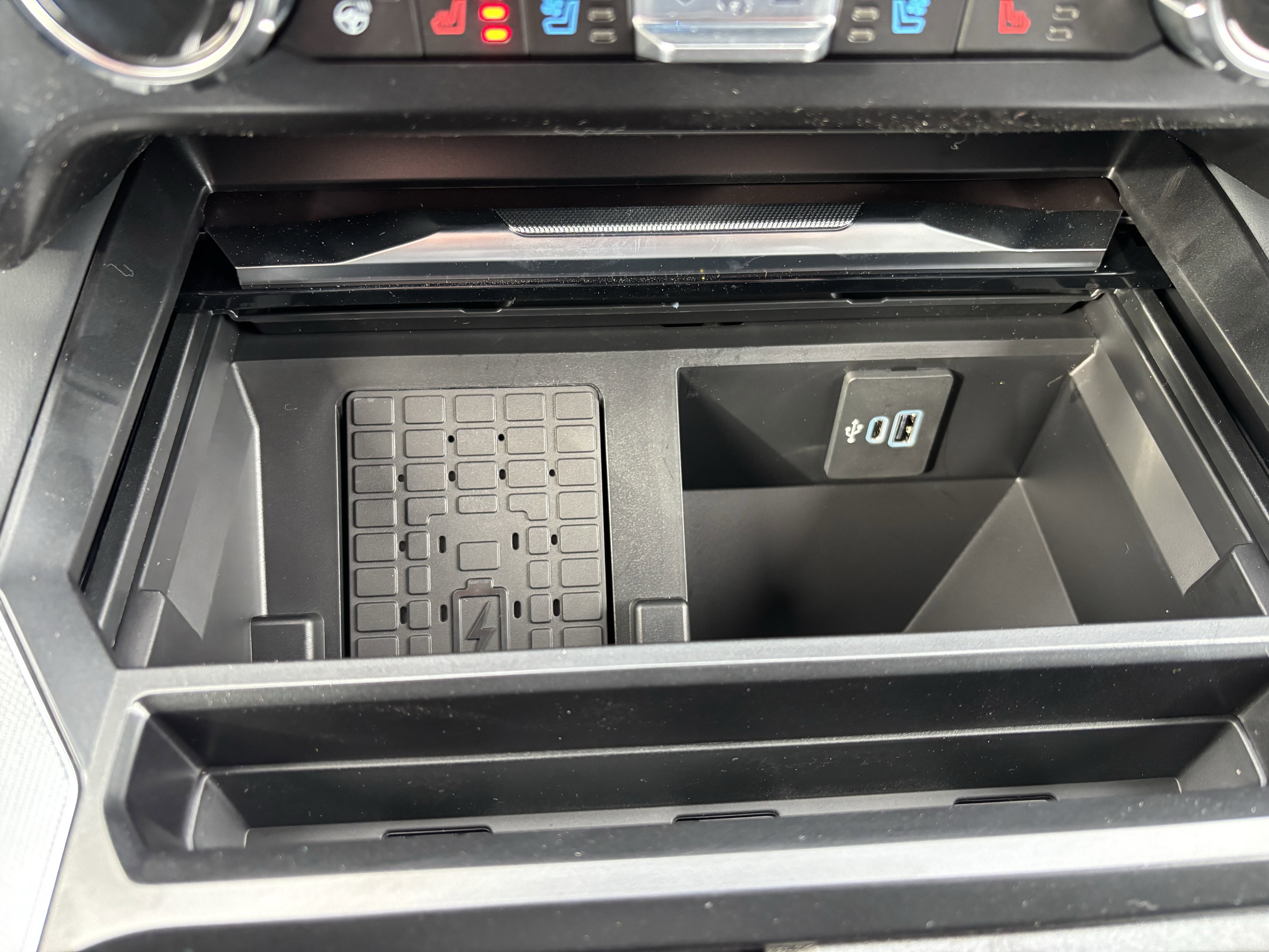 New 2026 Ford F350 Platinum image 32