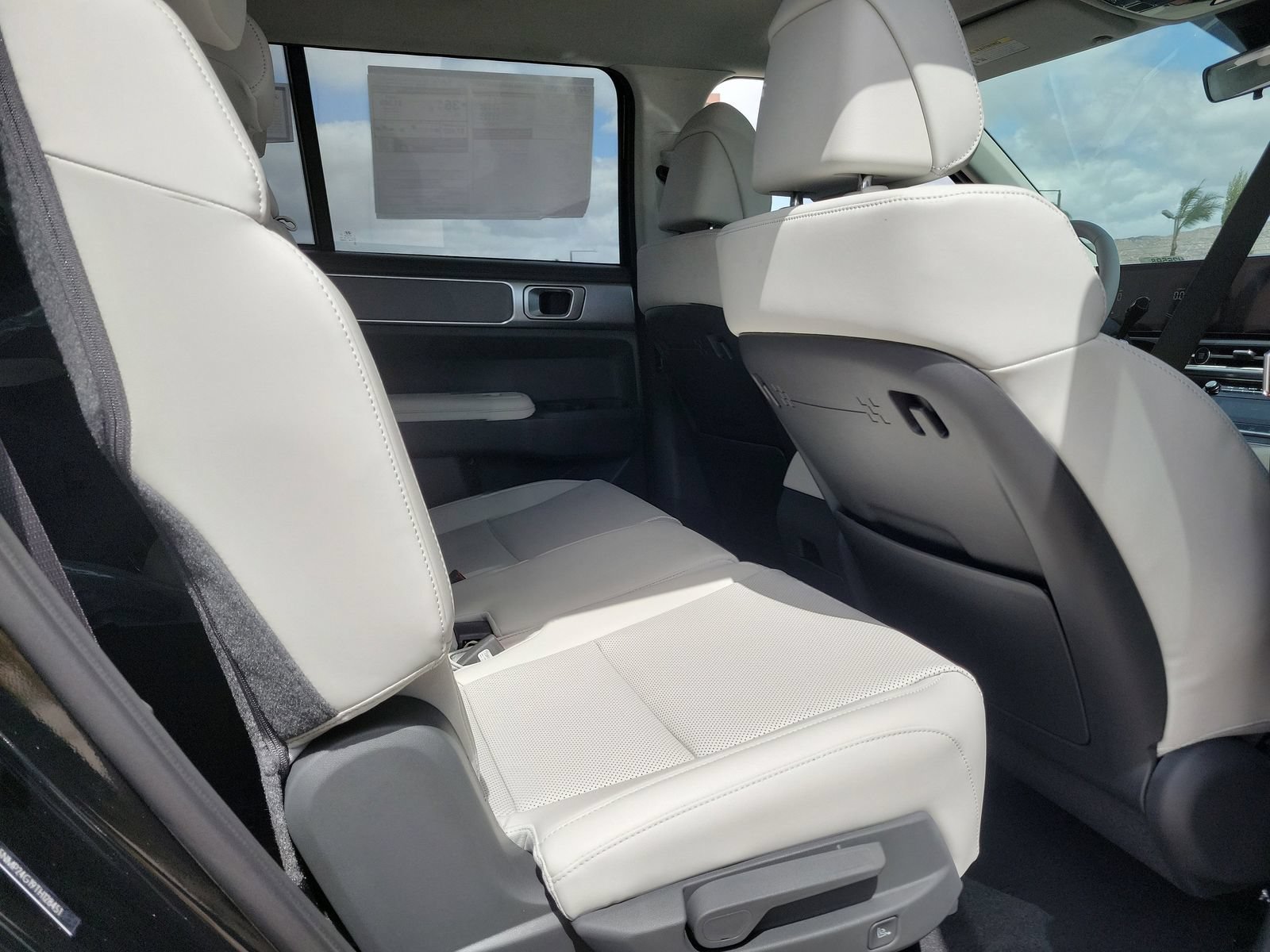 New 2026 Hyundai Santa Fe SEL FWD image 18