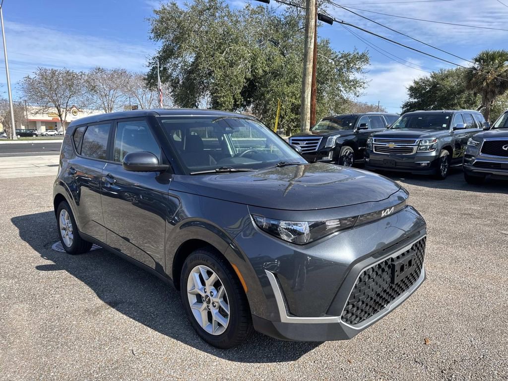 Used 2023 Kia Soul S