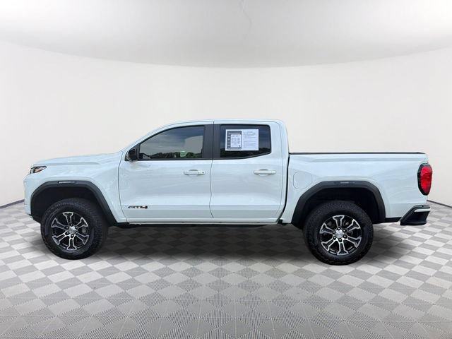 Used 2025 GMC Canyon AT4 w/ Technology Plus Package AWD/4WD image 8