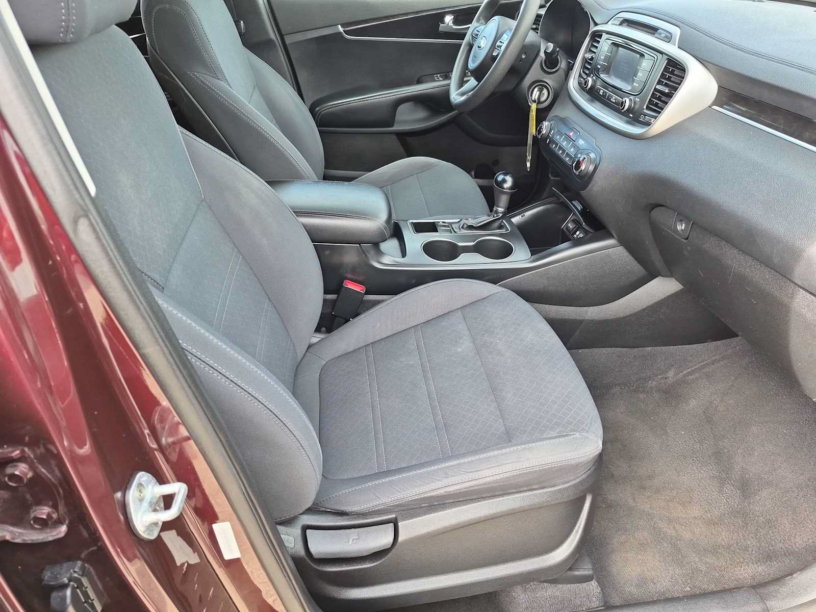 Used 2018 Kia Sorento FWD V6 image 20