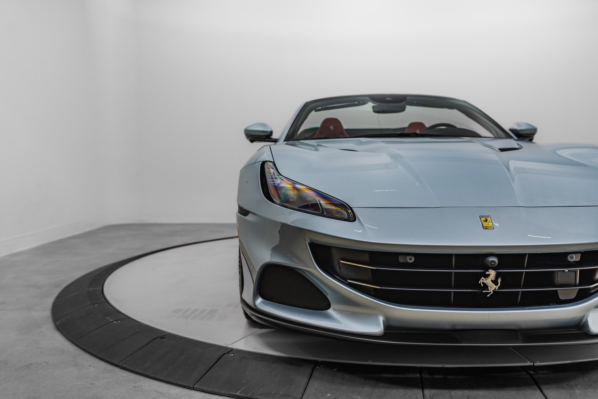 Certified 2022 Ferrari Portofino M image 47