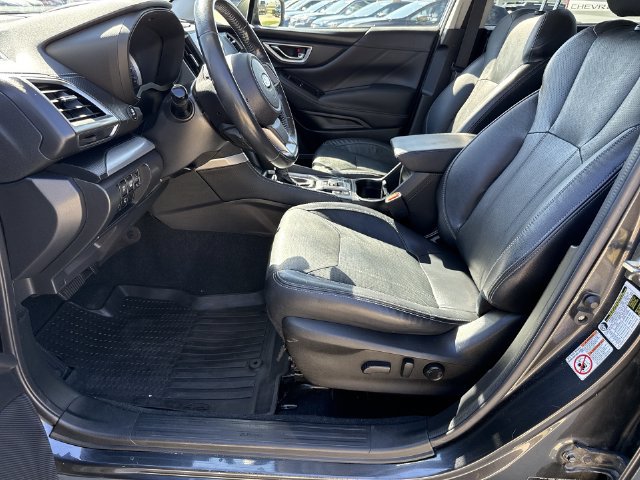 Used 2019 Subaru Forester Limited w/ Popular Package #3 AWD/4WD image 18
