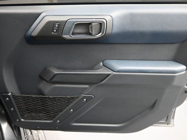 Used 2025 Ford Bronco Heritage Edition image 25