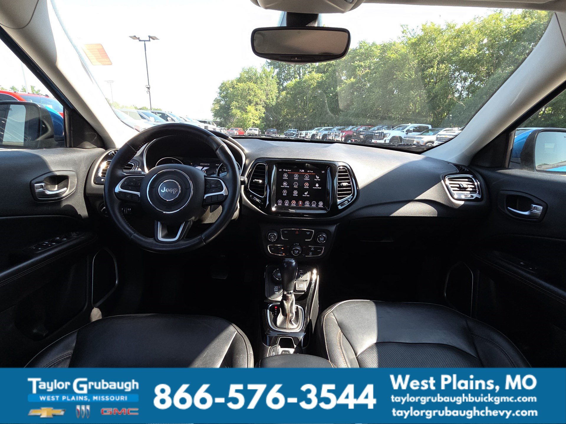 Used 2019 Jeep Compass Limited AWD/4WD image 29