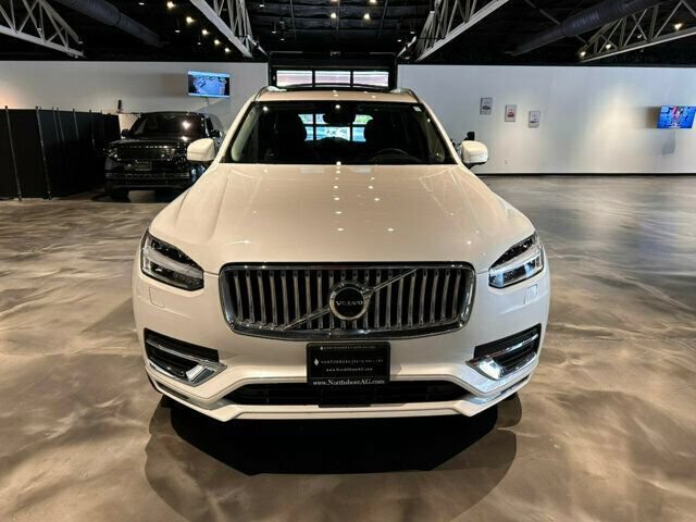 Used 2023 Volvo XC90 B6 Plus w/ Protection Package Premier AWD/4WD image 8
