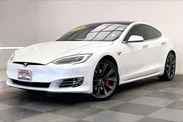Used 2020 Tesla Model S Performance image 12