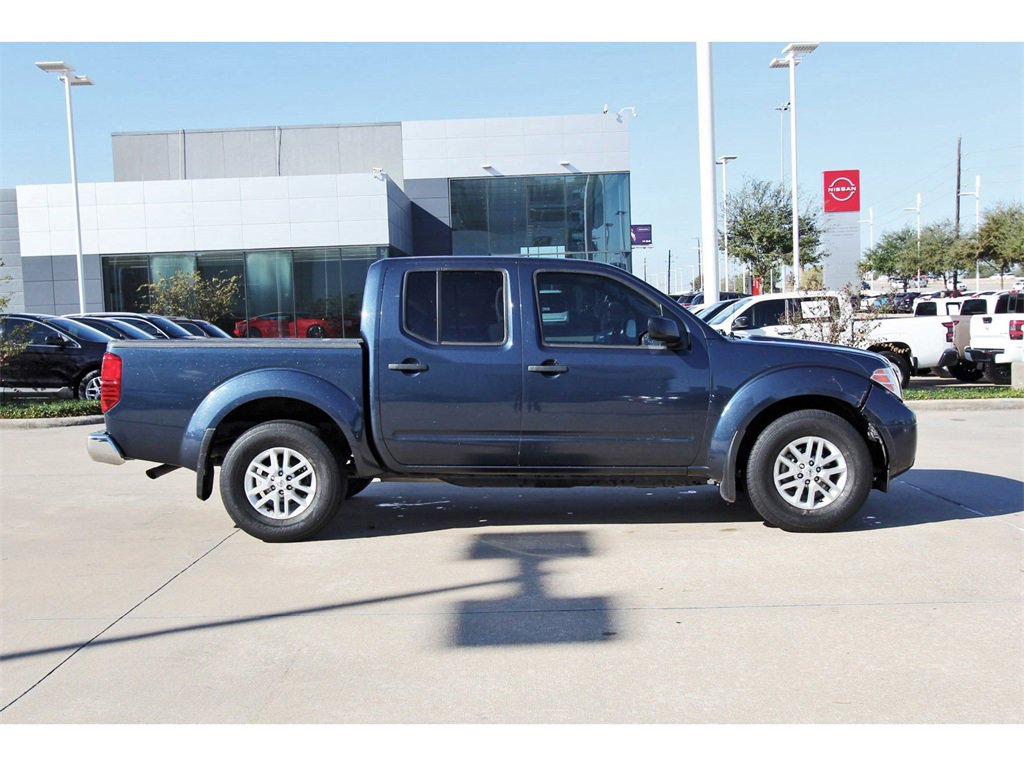 Used 2021 Nissan Frontier SV image 7