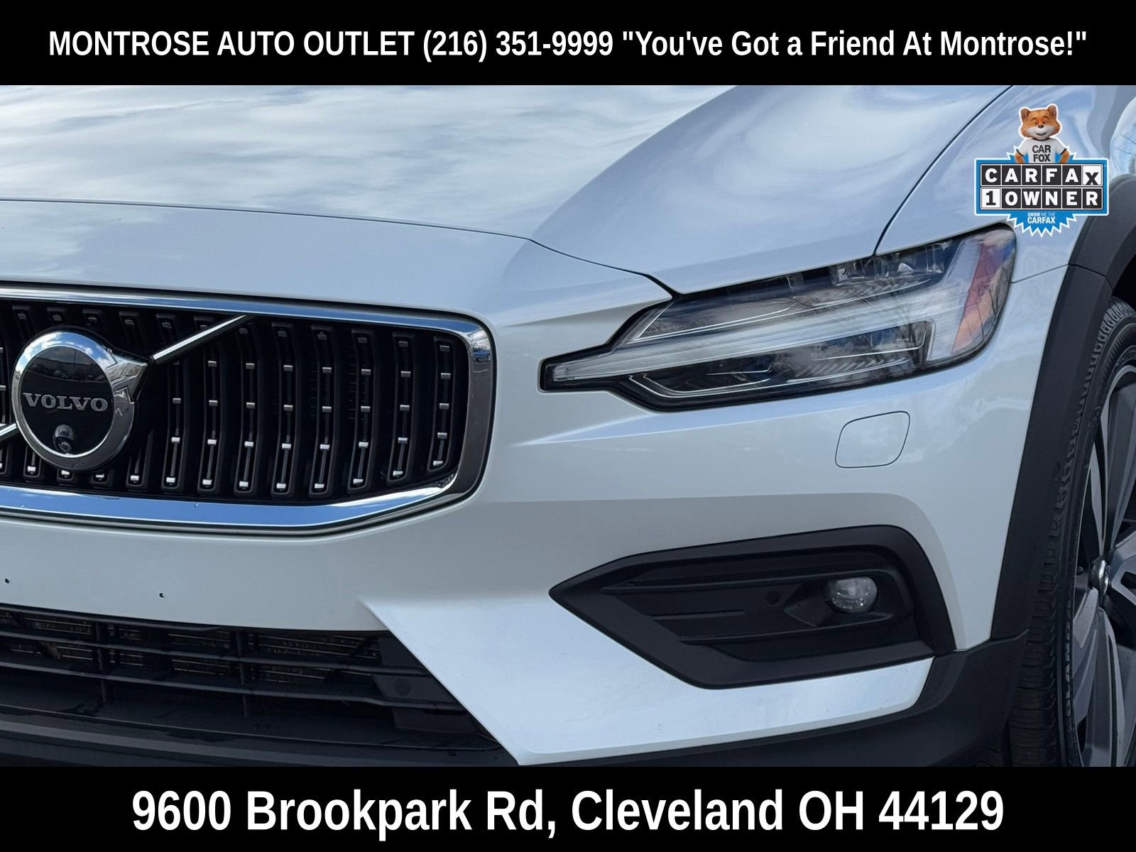 Used 2024 Volvo V60 B5 Cross Country Plus image 56