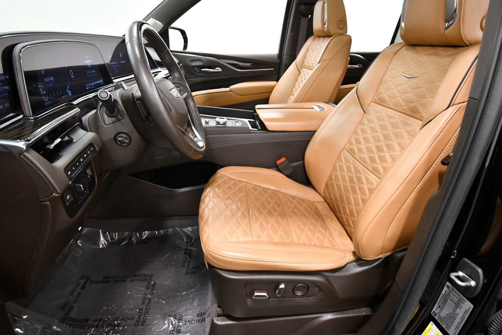 Used 2022 Cadillac Escalade Sport w/ Touring Package image 15