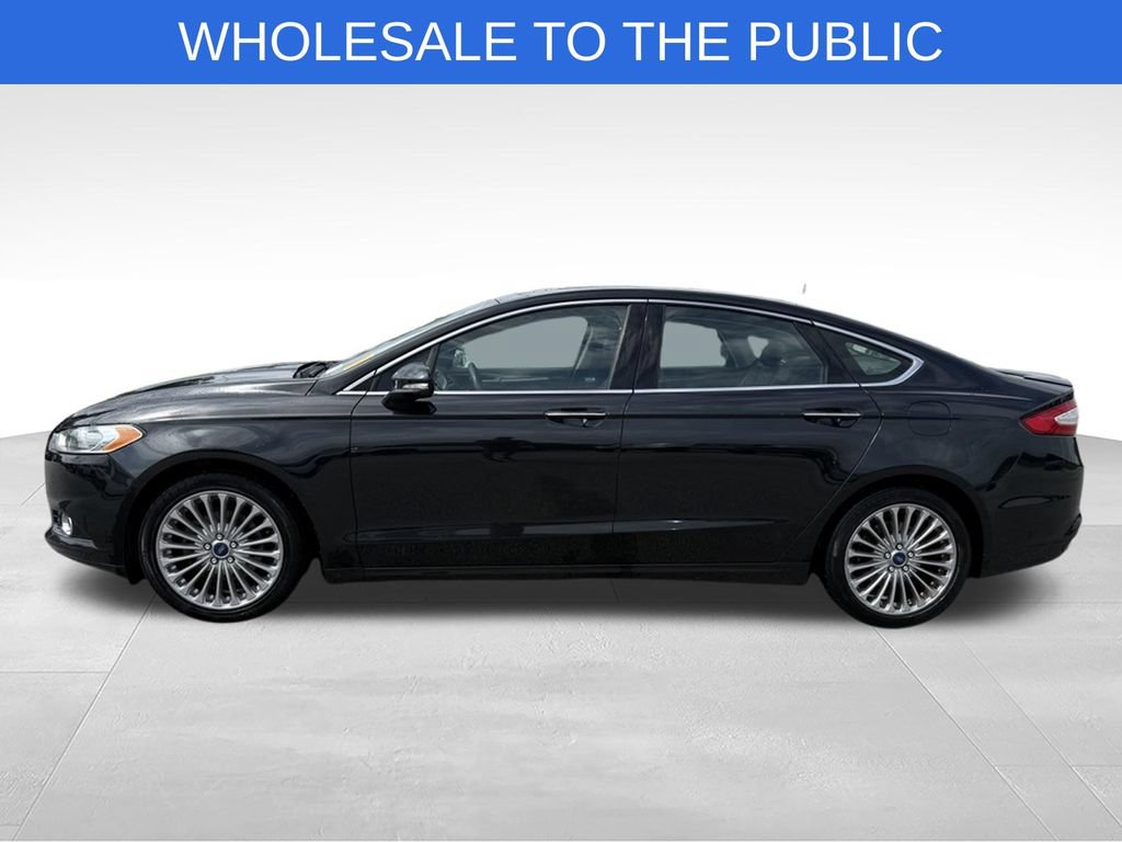 Used 2015 Ford Fusion Titanium FWD image 2