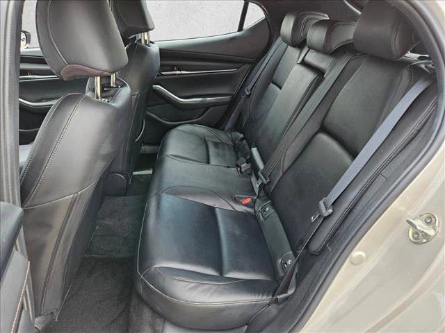 Used 2024 MAZDA MAZDA3 s FWD image 23