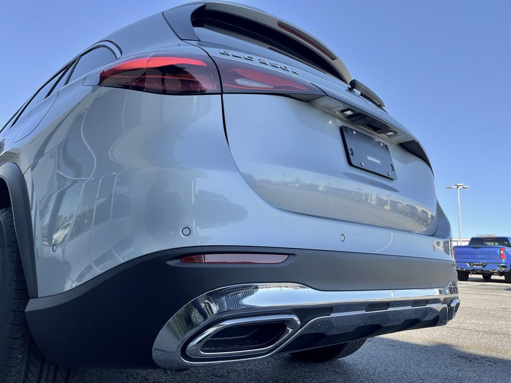 Used 2025 Mercedes-Benz GLC 350e 4MATIC image 71