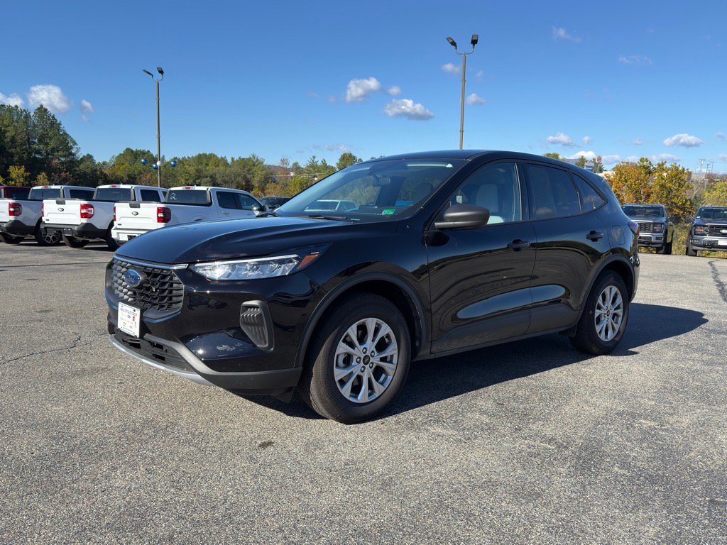 Used 2025 Ford Escape Active w/ Cold Weather Package