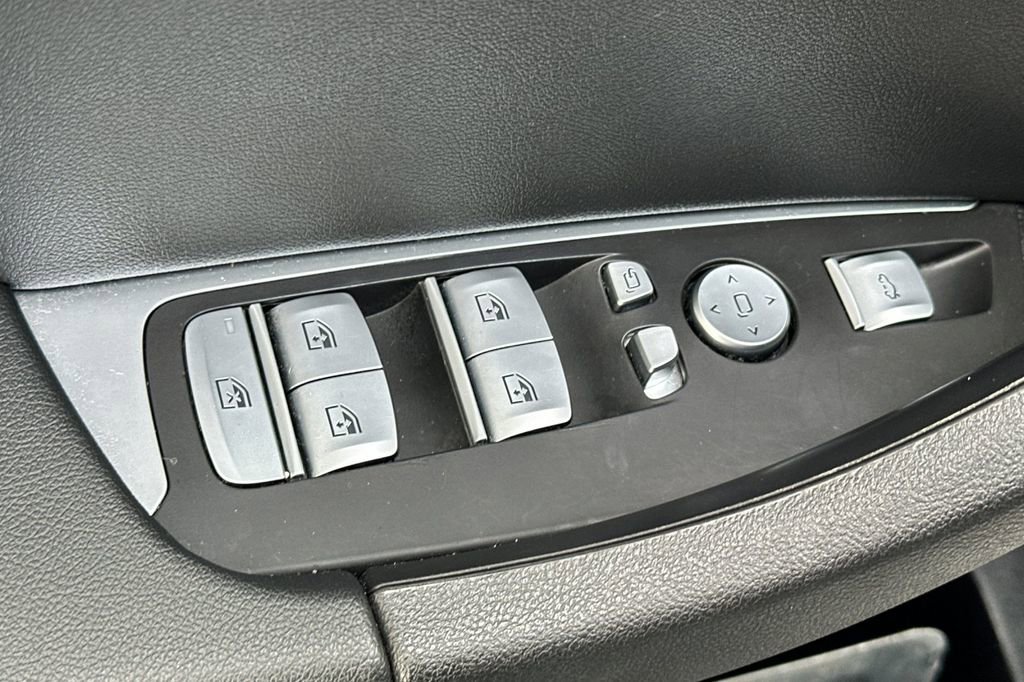 Used 2020 BMW X3 sDrive30i w/ M Sport Package 2 image 11