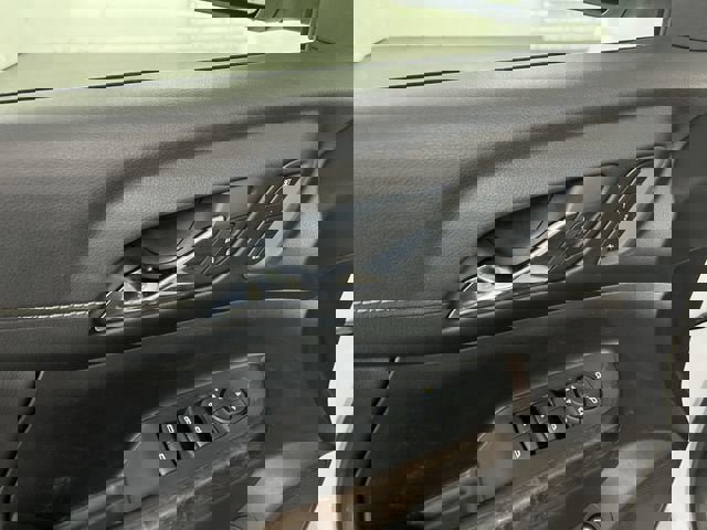 Certified 2023 GMC Acadia Denali w/ Denali Ultimate Package image 24