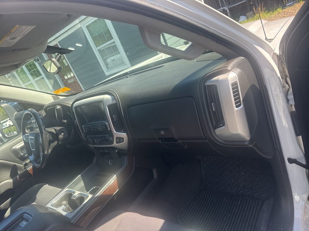 Used 2018 GMC Sierra 1500 SLE w/ SLE Value Package AWD/4WD image 13