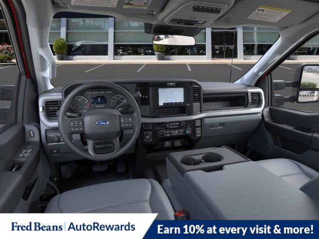 New 2025 Ford F550 4x4 Crew Cab Super Duty image 10
