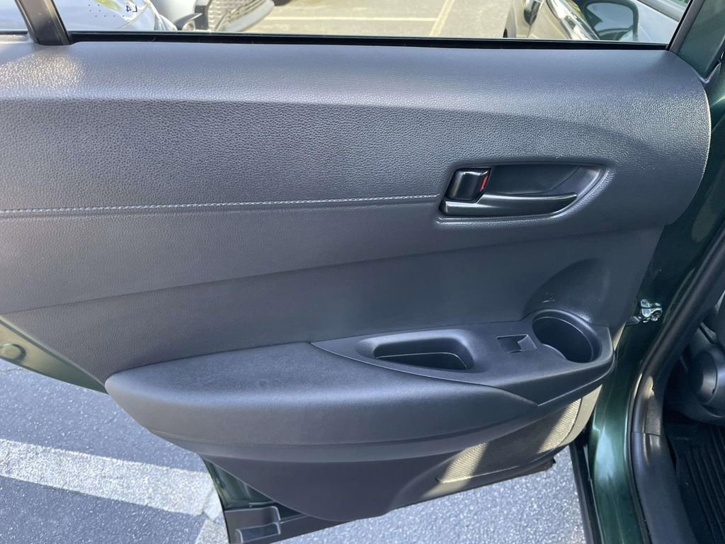 Used 2023 Toyota Corolla Cross LE w/ Moonroof Package image 22