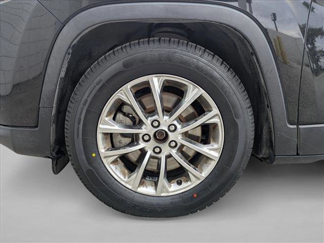 Used 2019 Jeep Cherokee Latitude Plus image 23