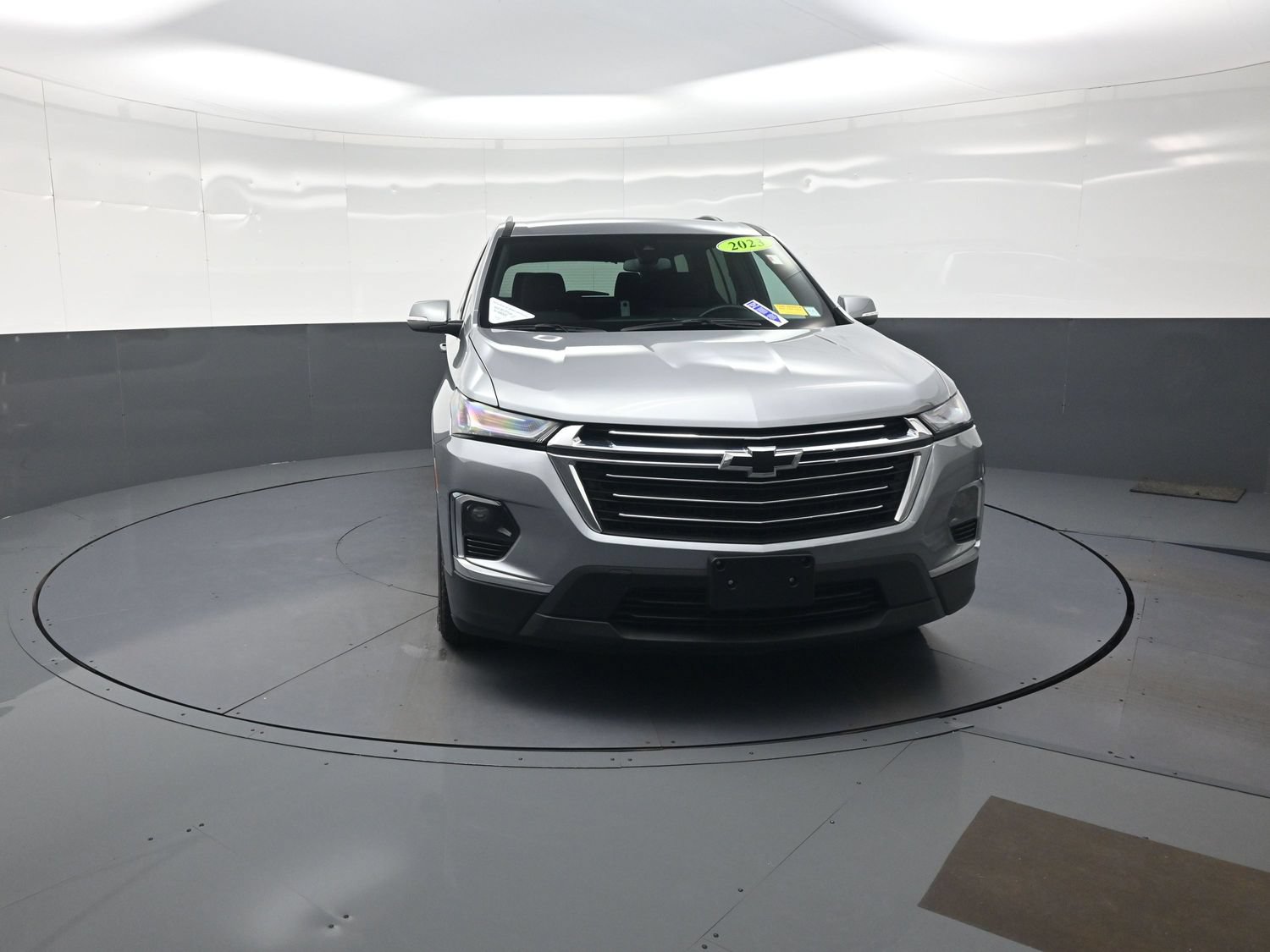 Used 2023 Chevrolet Traverse LT AWD/4WD image 8