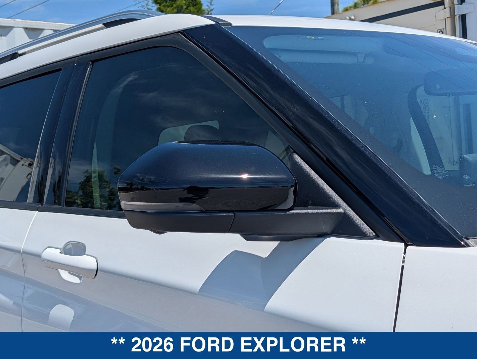 New 2026 Ford Explorer Platinum image 11