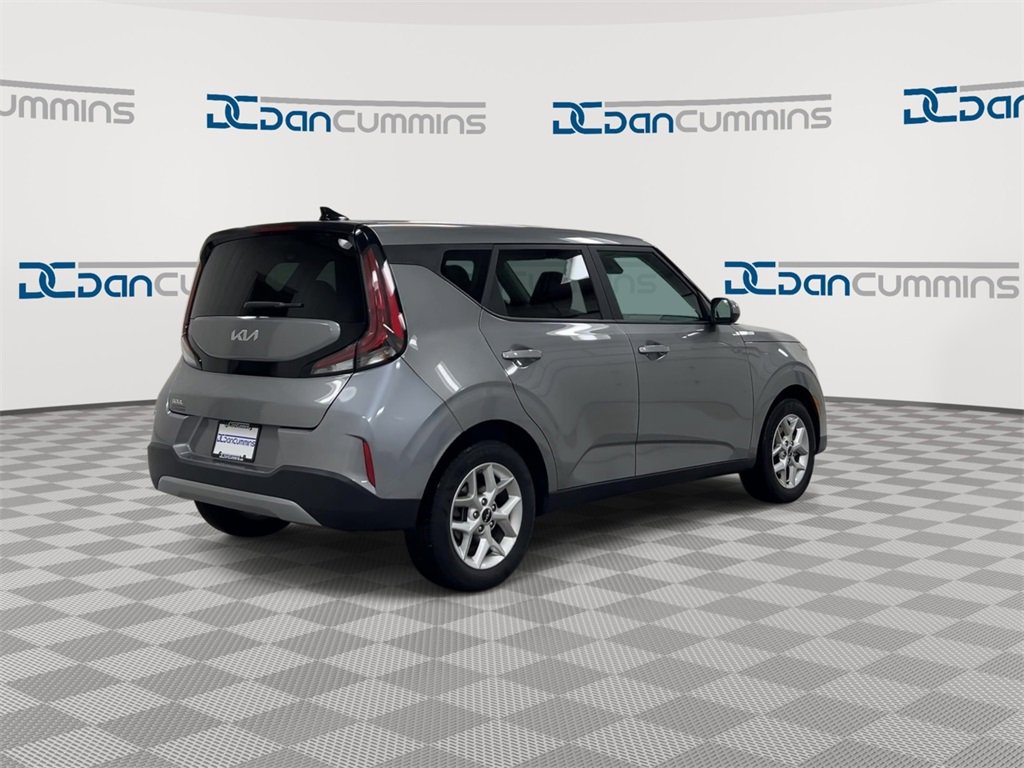 Used 2023 Kia Soul LX w/ Option Group 015 image 8