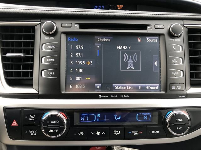 Used 2019 Toyota Highlander XLE image 20