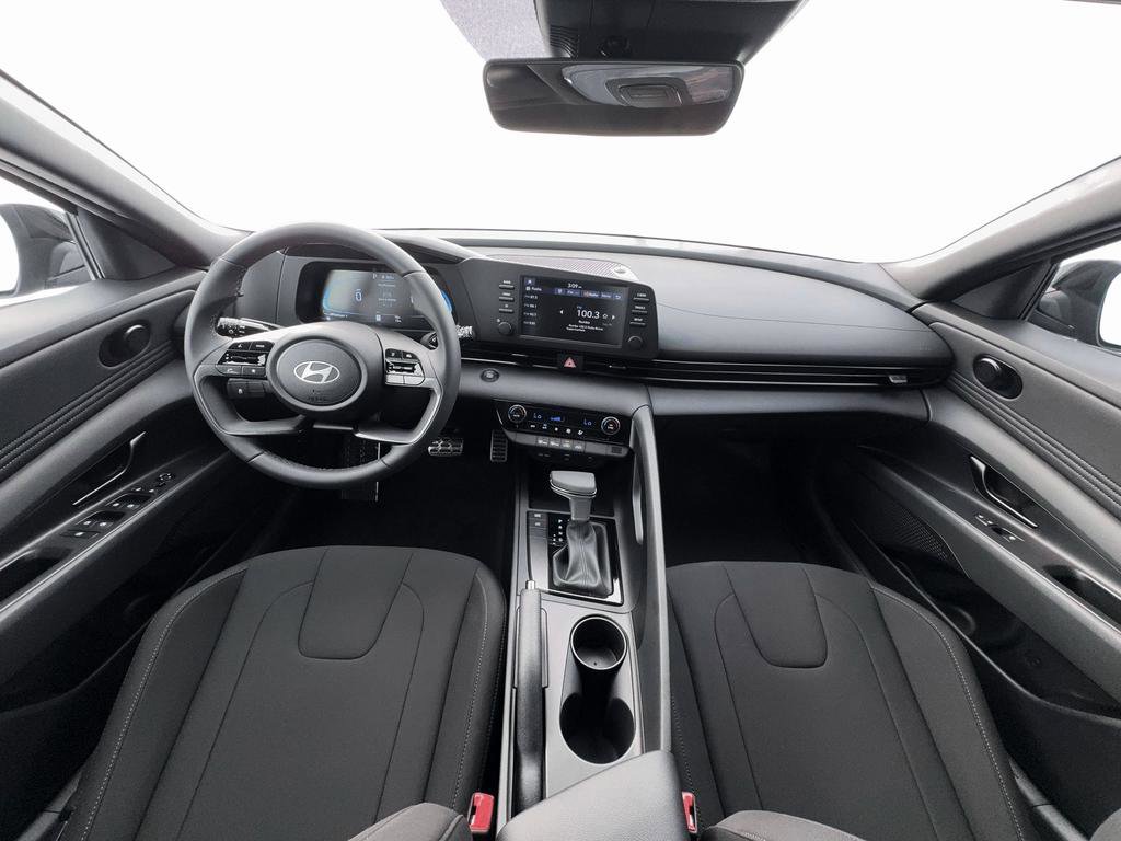 New 2026 Hyundai Elantra Sport FWD image 14