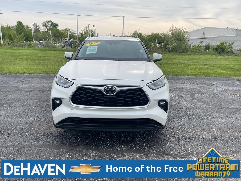 Used 2020 Toyota Highlander LE AWD/4WD image 9