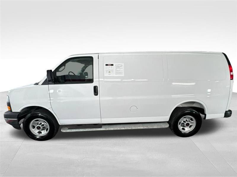 Used 2025 GMC Savana 2500 w/ Driver Convenience Package RWD image 8