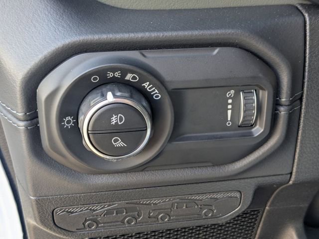 New 2026 Jeep Gladiator Mojave w/ Safety Group AWD/4WD image 13