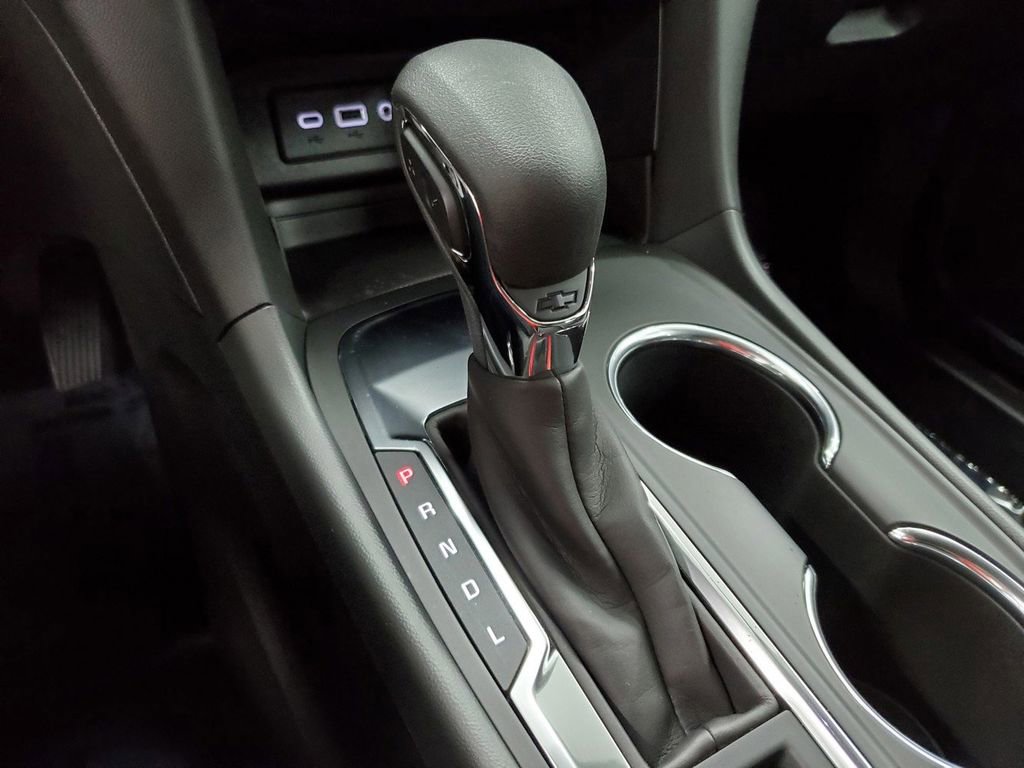Used 2022 Chevrolet Equinox LT FWD image 19