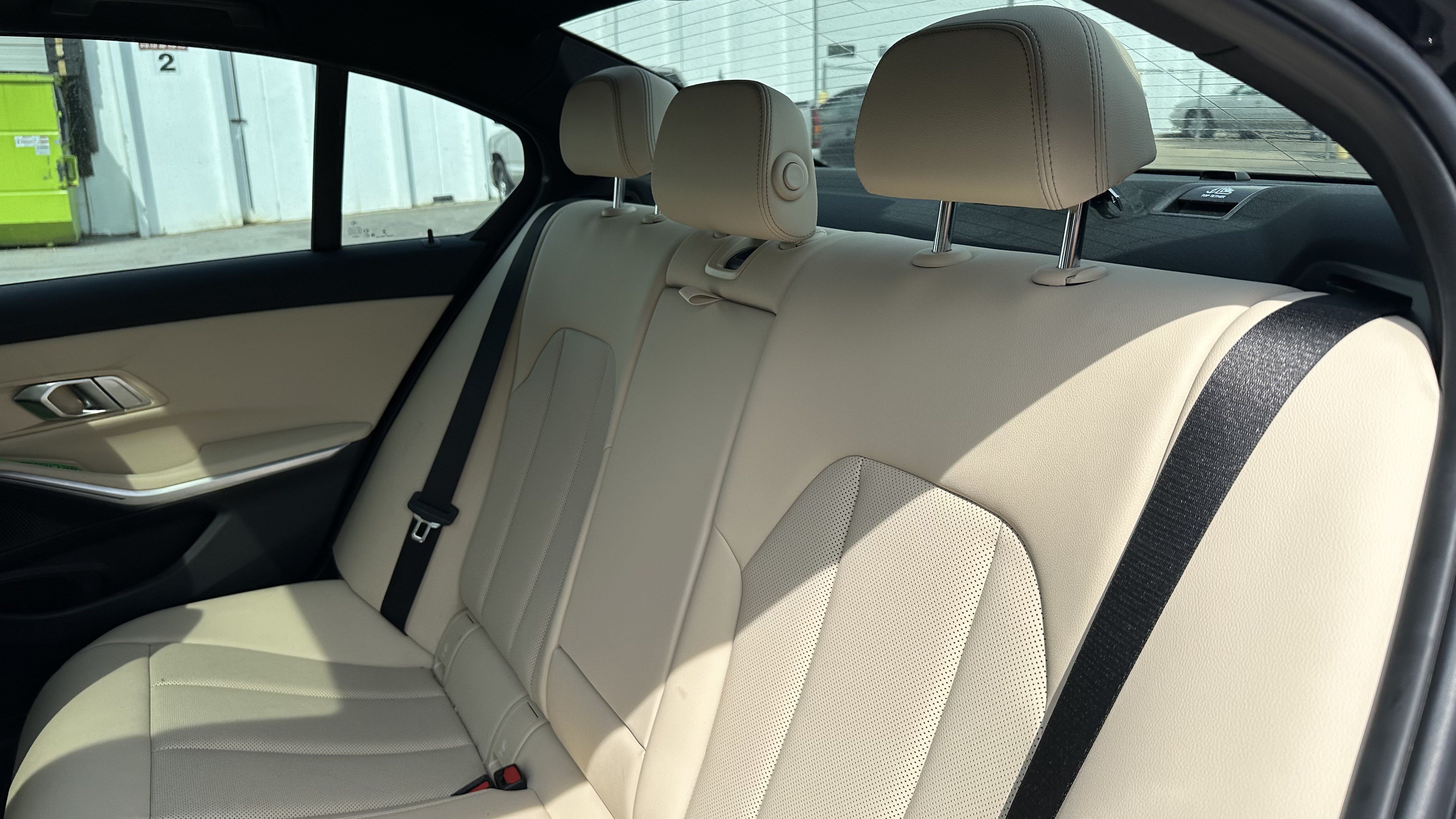 Certified 2023 BMW 330i xDrive Sedan w/ Premium Package AWD/4WD image 31