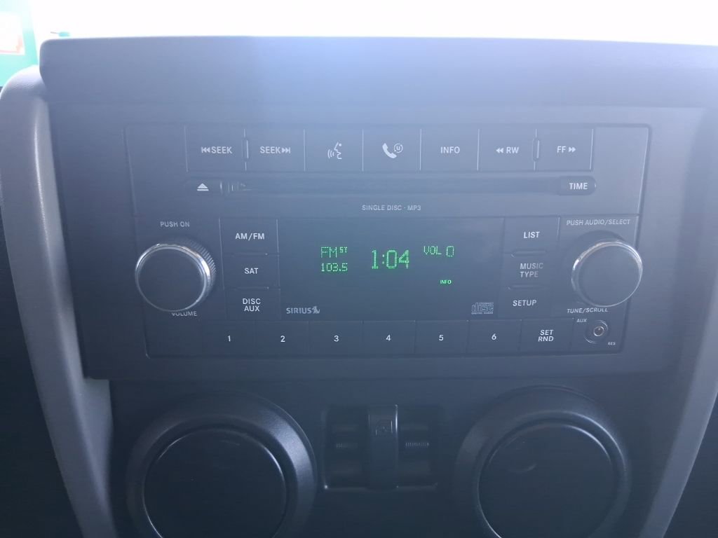 Used 2009 Jeep Wrangler X image 17