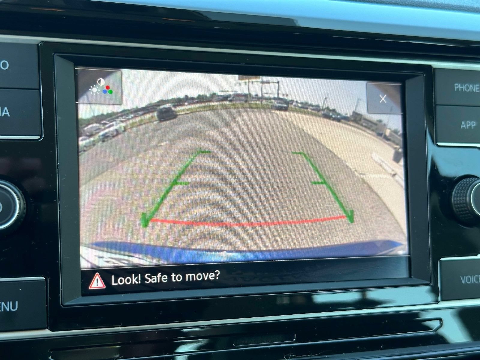 Certified 2022 Volkswagen Taos S AWD/4WD image 20