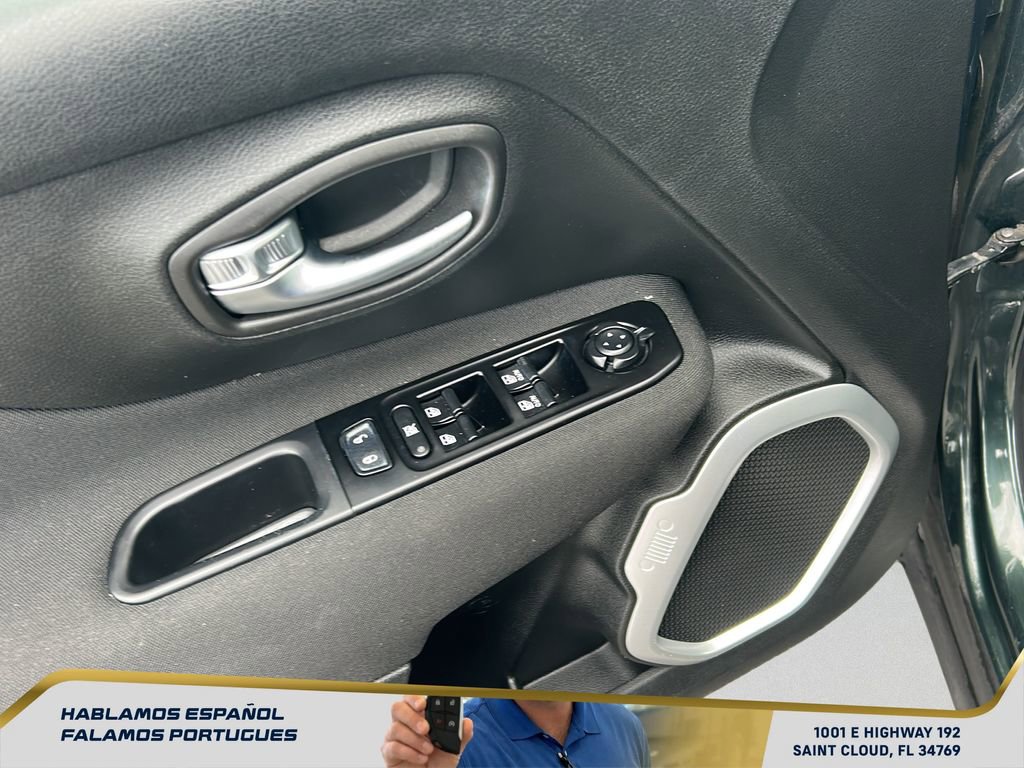 Used 2021 Jeep Renegade Sport image 11