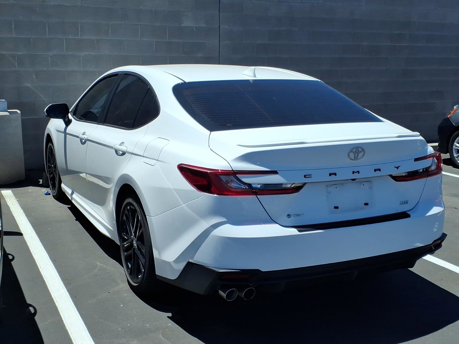 Certified 2025 Toyota Camry SE w/ Convenience Package FWD image 3