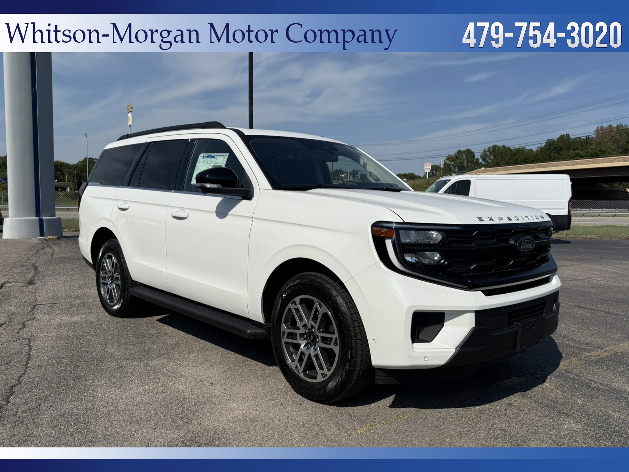 New 2025 Ford Expedition Active image 4