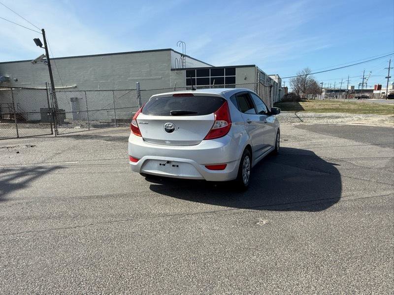 Used 2016 Hyundai Accent SE image 7
