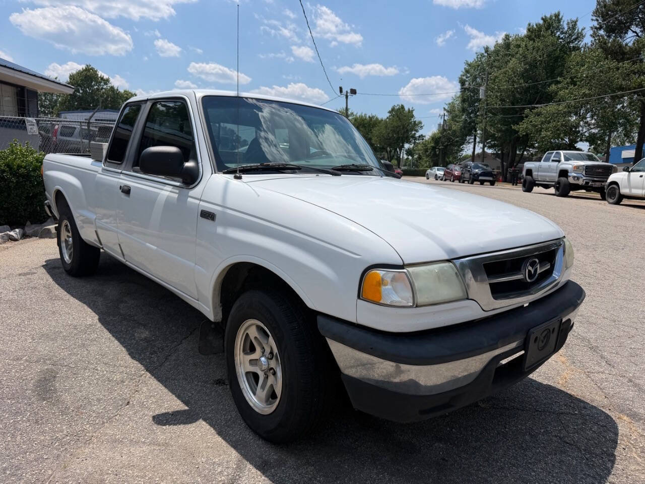 Used 2002 MAZDA B-Series Pickup 2WD Cab Plus B2300 image 3